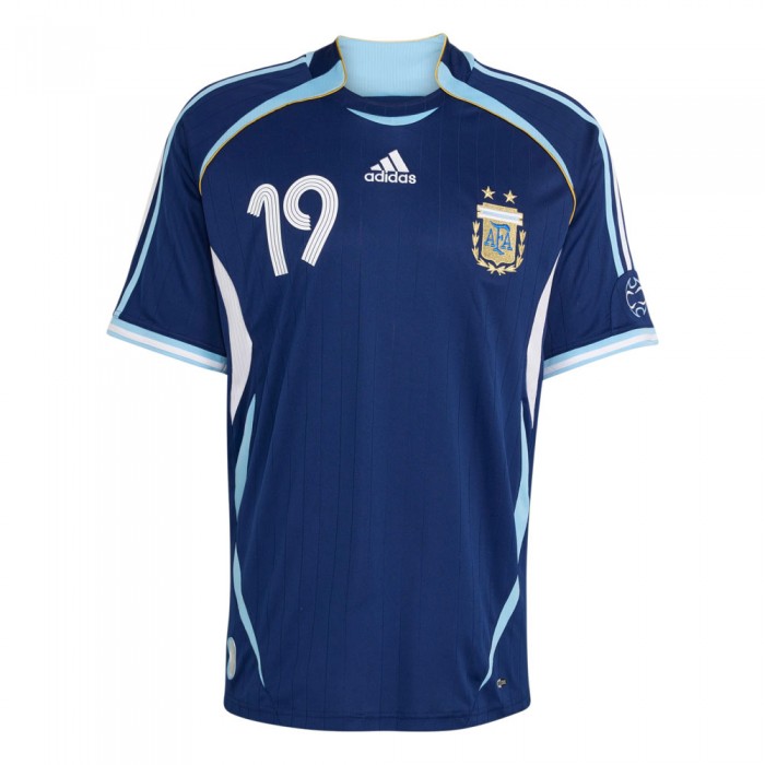 Argentina 2006 Messi 19 Away Shirt