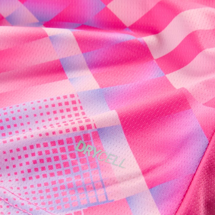 Portugal 2026 Goalkeeper Shirt - Pink Portugal 2026 Goalkeeper Shirt - Pink