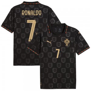 Portugal 25/26 Special Edition Eusébio Jersey w/ Ronaldo 7