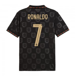 Portugal 25/26 Special Edition Eusébio Jersey w/ Ronaldo 7