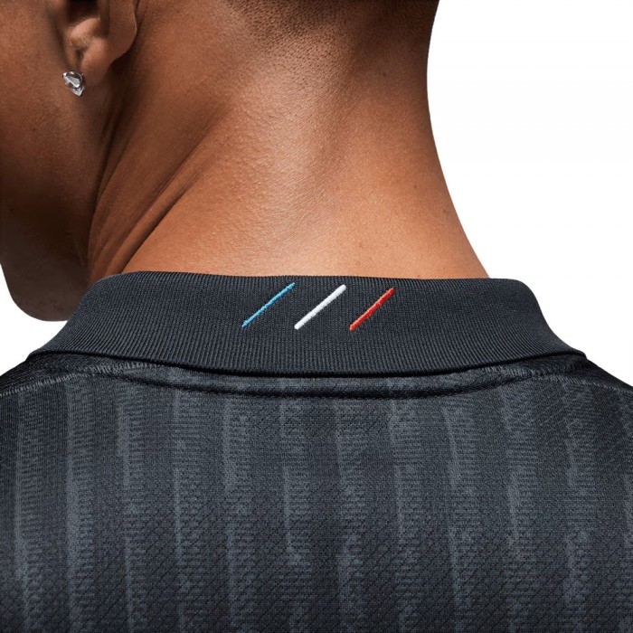 Paris Saint-Germain 2025/26 Fourth Shirt