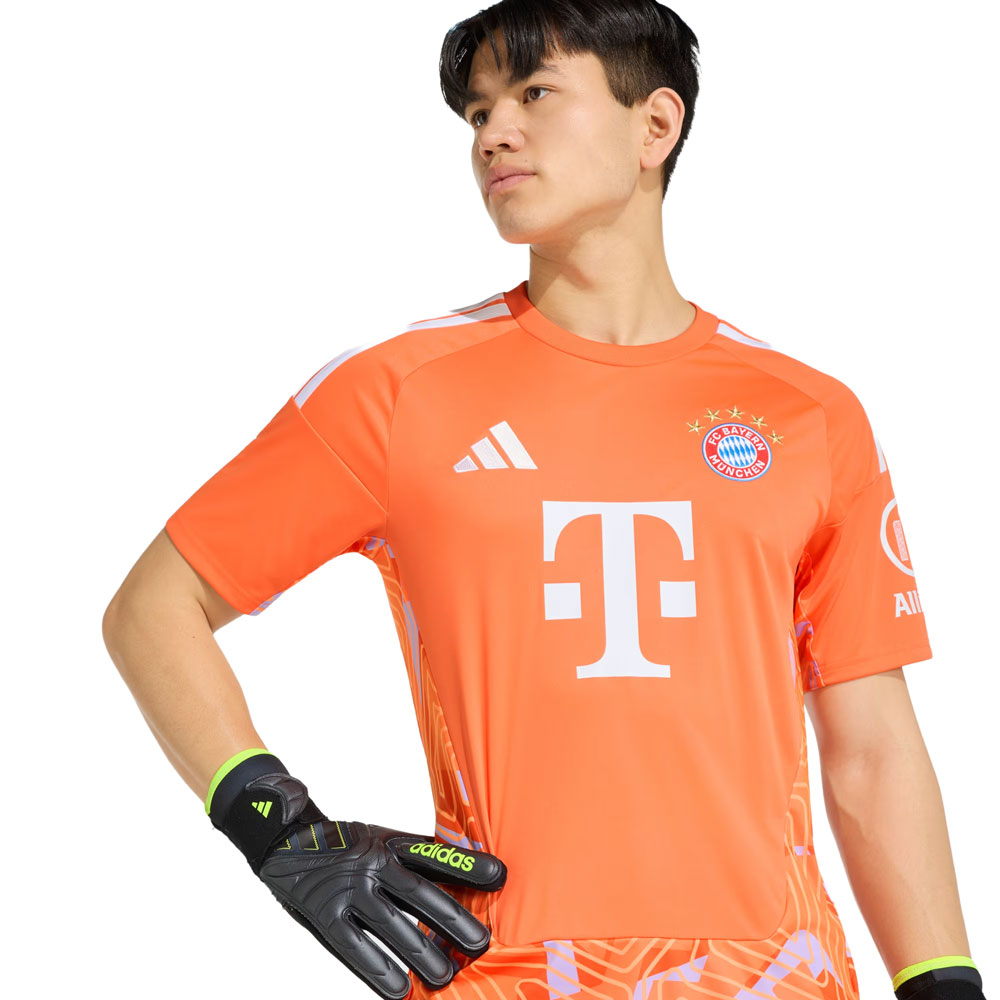 FC Bayern Munich 26/27 Goalkeeper Shirt