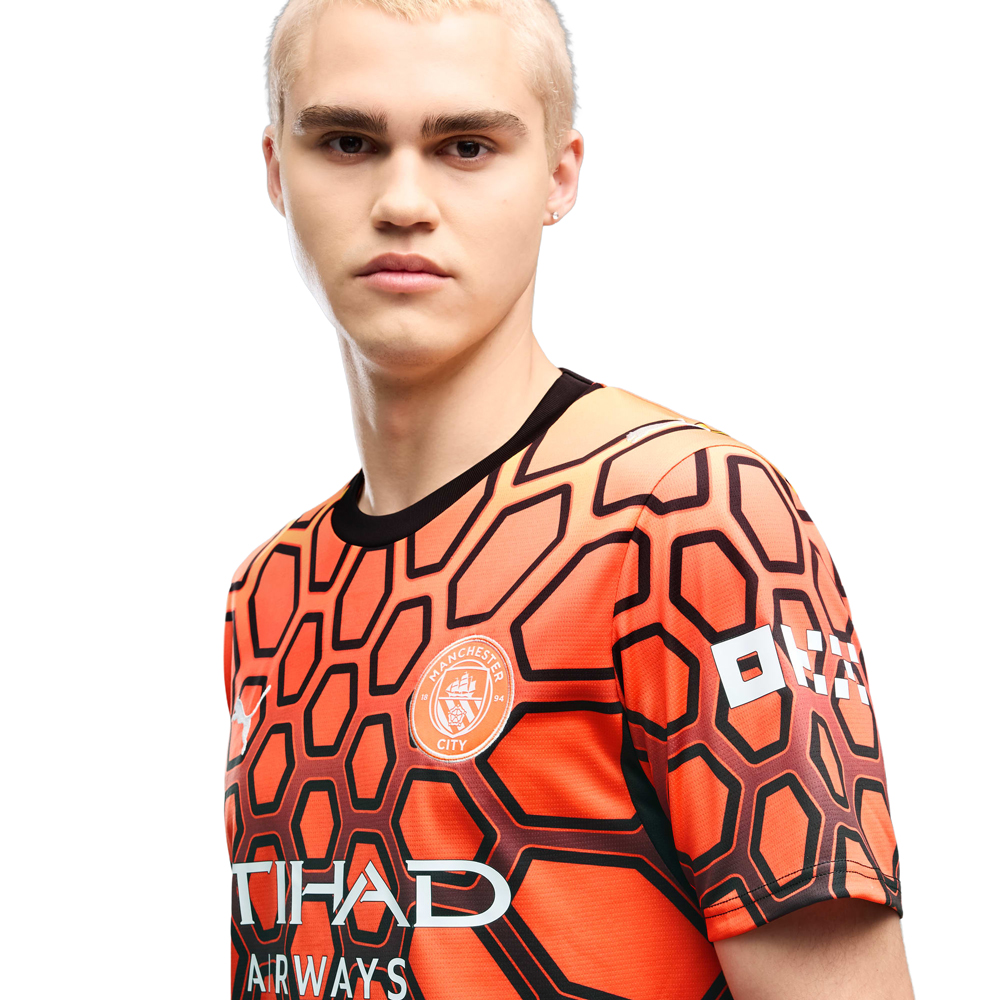 Manchester City 26/27 Goalkeeper Shirt - Orange