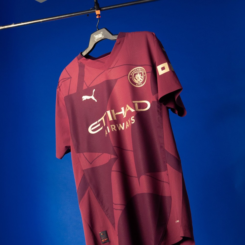 Manchester City 2024/25 Third Shirt