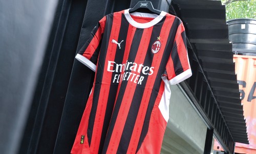 Puma AC Milan 20224/25 Authentic Home Shirt