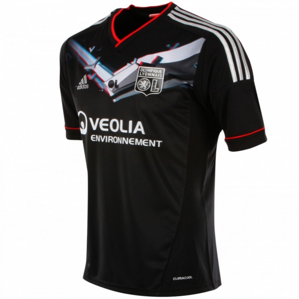 Lyon 2012/13 European Third Shirt with Lisandro 9