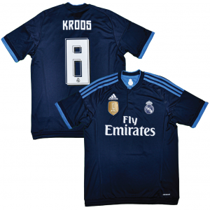 Real Madrid 2015-16 Third Shirt (CWC Version) with Kroos 8 - Size M
