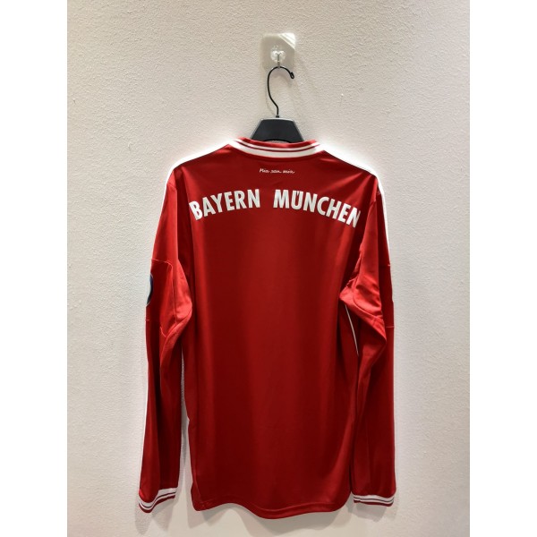 [PRE-OWNED / BNWT] BAYERN MUNICH 2013/14 GERMAN CUP HOME LONGSLEEVE JERSEY - SIZE S
