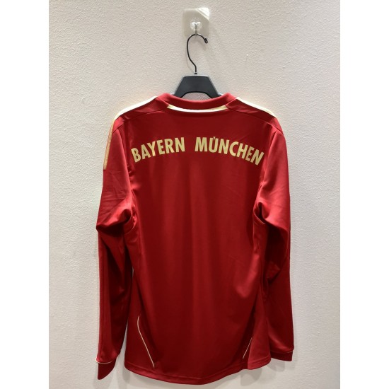 [PRE-OWNED / BNWT] BAYERN MUNICH 2011/12 GERMAN CUP HOME LONGSLEEVE JERSEY - SIZE S